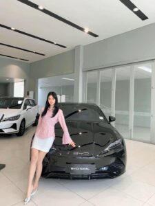 Sarah BYD Tangerang